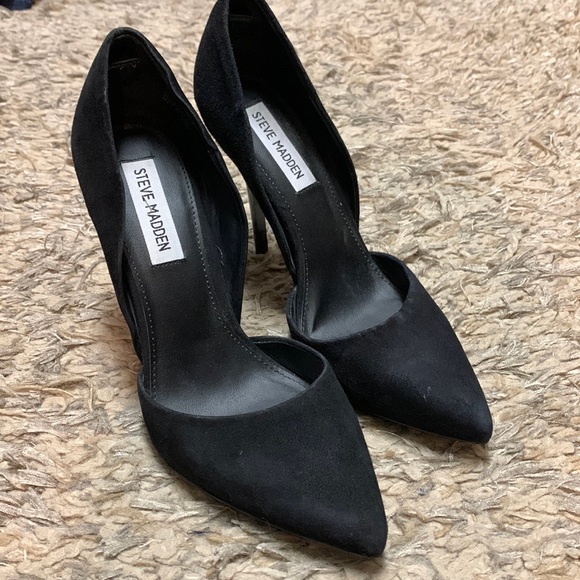 Steve Madden Shoes - Black pumps